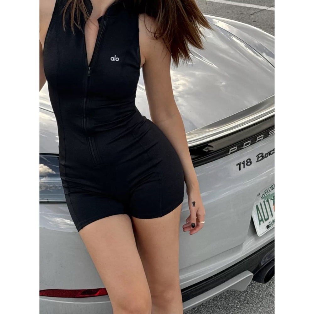 Alo Yoga Airlift High Tide One Piece Black L - Picture 12 of 13
